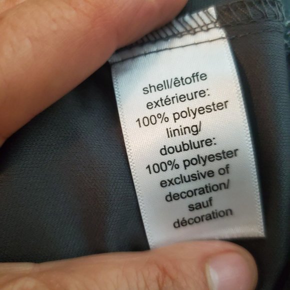 Maurices Chiffon Cold shoulder floral dress size small - Picture 7 of 8